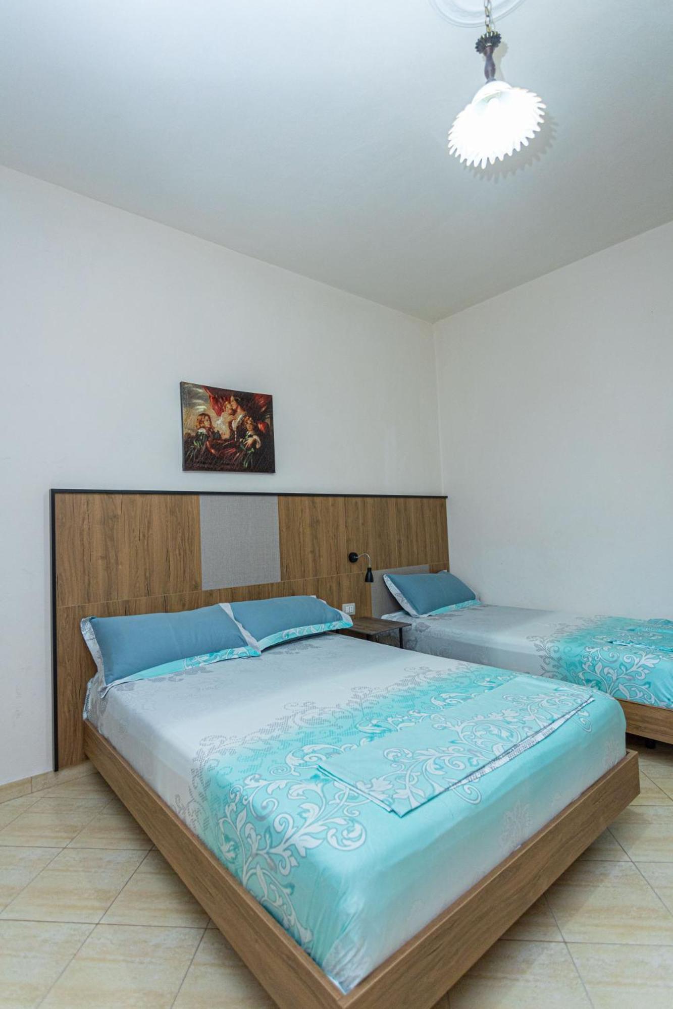 Vlorë Hotel Olti מראה חיצוני תמונה