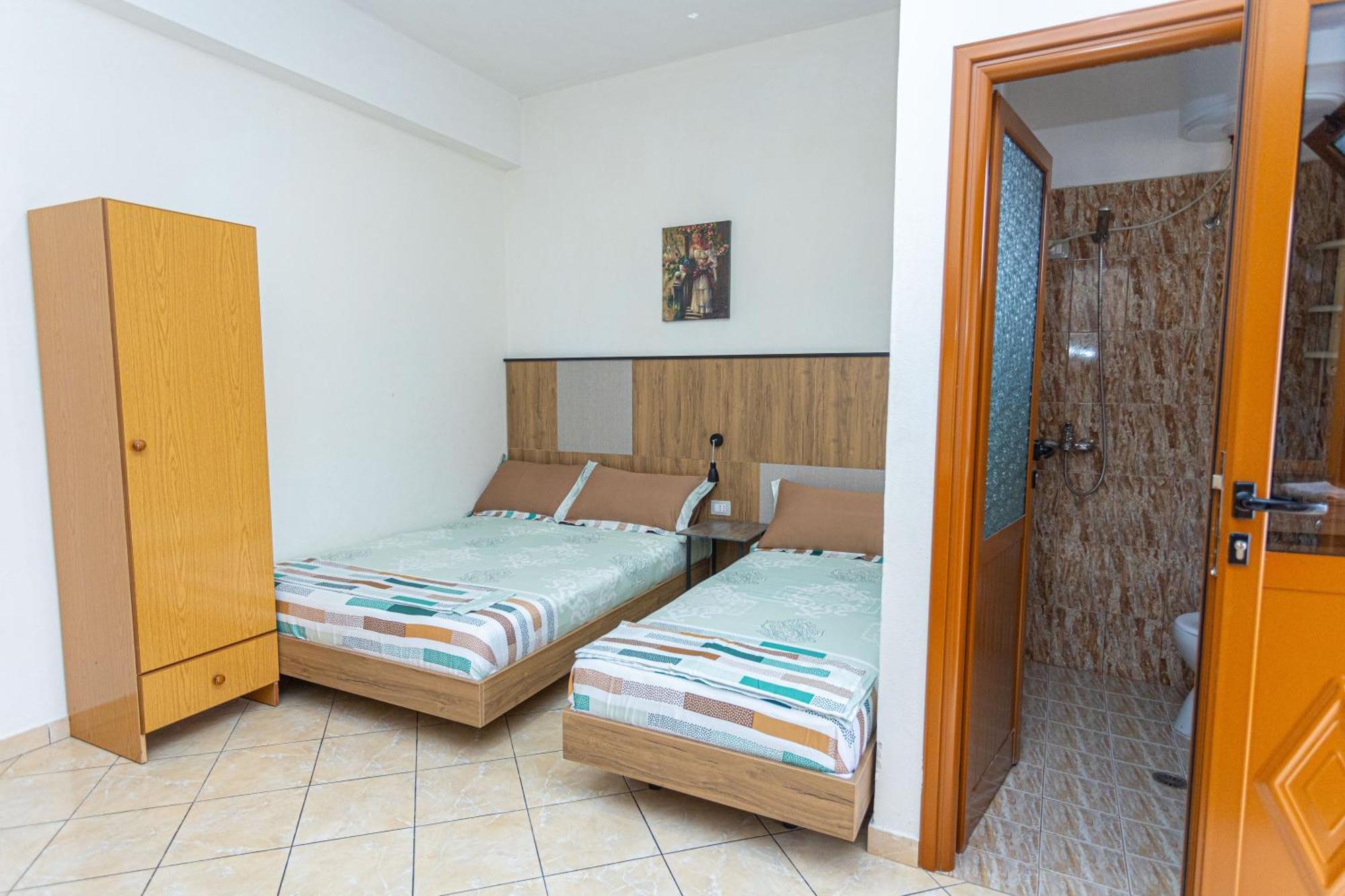Vlorë Hotel Olti מראה חיצוני תמונה